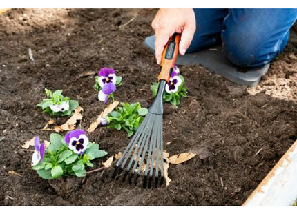 Effizientes Laubrechen: Kompakte 38,8 cm Laubharke für mühelose Gartenpflege und saubere Außenbereiche TK Gruppe® Grosshandel 