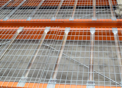 Durchfallschutz-Paletten 1100x880 mm mit Gitterfachboden & rostfreier Rückwand