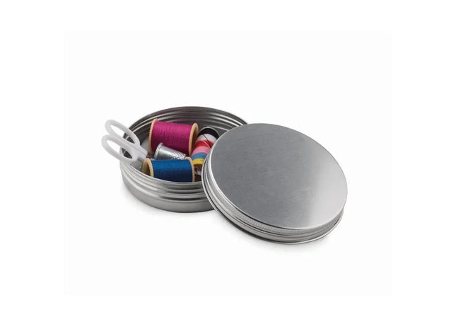 CUCIRE Nähset in Mattsilber - Kompaktes Reparaturkit für Unterwegs TK Gruppe® Grosshandel 