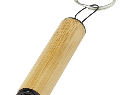 Cane Schlüsselanhänger mit LED-Licht, aus natürlichem Bambus - umweltfreundlich und praktisch TK Gruppe® Grosshandel 
