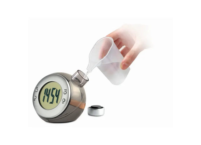 DROPPY Wasserkraft Tischuhr in Mattsilber - Umweltfreundliche Präzision TK Gruppe® Grosshandel 