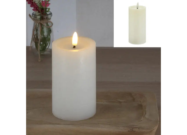 Glanzvolle LED Echtwachskerze, Cremefarben, ca. 7,5x15cmH - Schimmerndes Ambiente TK Gruppe® Grosshandel 
