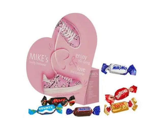 Herzförmige Konturen-Schachtel mit Celebrations – personalisiert TK Gruppe® Grosshandel 