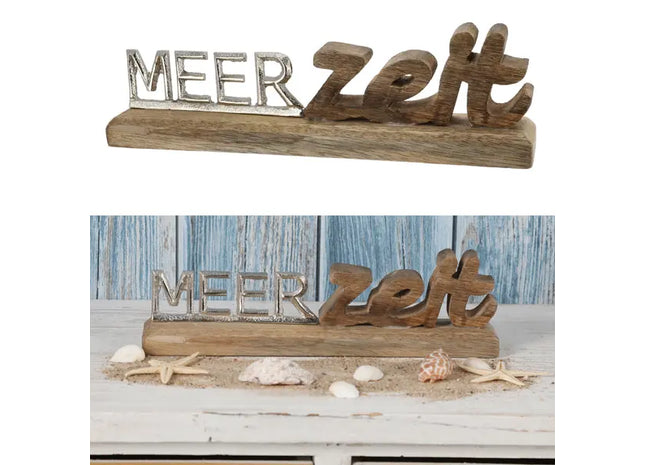 Kleiner Schriftzug 'Meerzeit' auf Standfuß, Silber, Breite ca. 30 cm – Kompakte Küstendeko TK Gruppe® Grosshandel 