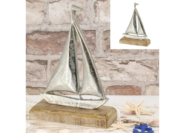 Kleines Segelboot aus Silber auf Sockel, Maritimes Flair, 17 cm Höhe TK Gruppe® Grosshandel 