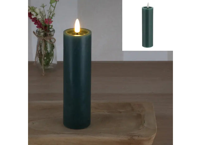 LED Echtwachskerze 'SHINE', Grün, 5x15cm - Stimmungsvolles Leuchten TK Gruppe® Grosshandel 