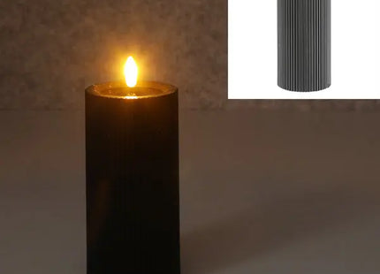 LED-Kerze mit Rille, schwarz, L, 7,5x15 cm hoch – Realistische, stilvolle Dekobeleuchtung TK Gruppe® Grosshandel 