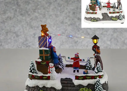 LED-Winterlandschaft mit Springseil, Verspielte Festtagsdeko, 20x19cm TK Gruppe® Grosshandel 