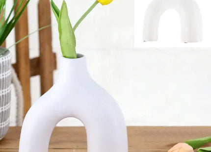 Mattweiße Keramikvase, Modernes Design, ca. 15x6x17 cm TK Gruppe® Grosshandel 