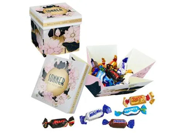Meeting-Star: 24 Celebrations Schokoladenstücke mit individuellem Druck – Jetzt sichern TK Gruppe® Grosshandel 