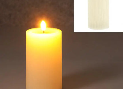 Mittelgroße LED Kerze in Elfenbein mit Rillen, Dekoratives Licht, 7,5x12,5 cm TK Gruppe® Grosshandel 