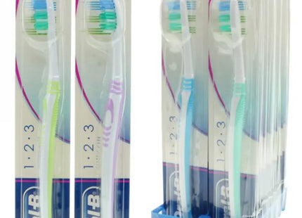 ORAL-B Classic Care 35, Zahnbürste Mittel, Kurzkopf TK Gruppe® Grosshandel 