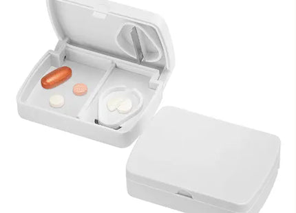 Pillendose Omega (mit Tablettenteiler) – Weiß, praktische und vielseitige Aufbewahrungslösung für Medikamente TK Gruppe® Grosshandel 