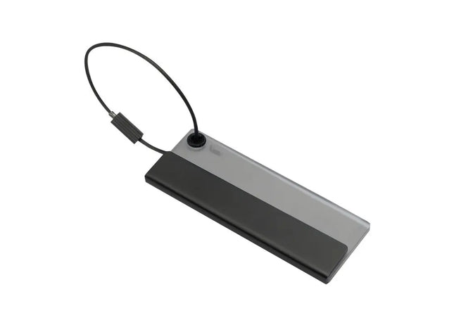 RE98-BASSILA Kofferanhänger in Grau-Schwarz – Stilvolles Gepäcklabel TK Gruppe® Grosshandel 