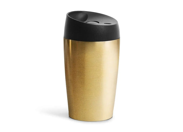 Sagaform Loke Reisebecher 240 ml – stilvoller, isolierter Thermobecher in Gold für unterwegs TK Gruppe® Grosshandel 