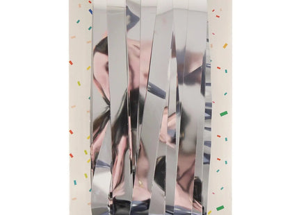 Silberne Türvorhang-Folie 92x244 cm, 1,2 cm Breite, Schnittfolie, Sichtschutz & Dekoration TK Gruppe® Grosshandel 