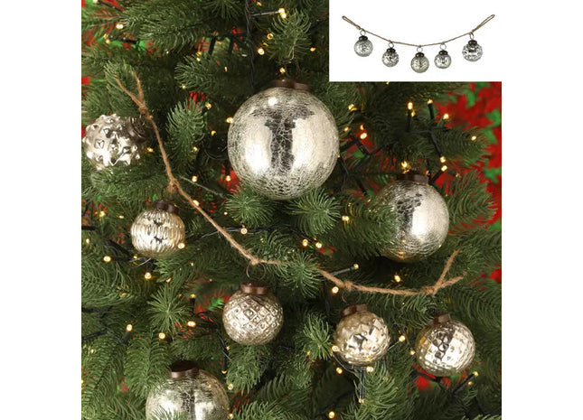 Silberne Weihnachtsgirlande mit Kugeln – Elegantes Baumornament, 50cm TK Gruppe® Grosshandel 