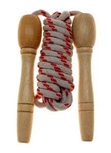 Springseil mit Holzgriffen, präsentiert im Display TK Gruppe® Grosshandel 