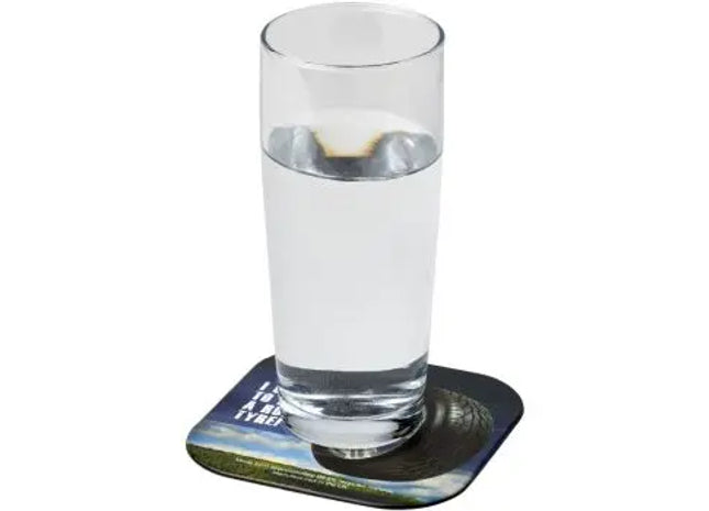 Stylischer Brite-Mat quadratischer Untersetzer aus Reifenmaterial - Schwarz, Umweltfreundlich TK Gruppe® Grosshandel 