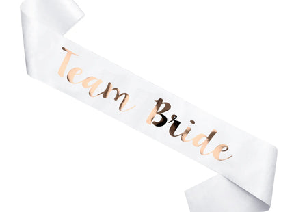 Team Braut Schärpe In Weiß Mit Roségold-Schrift Für Junggesellinnenabschiede & Hochzeiten TK Gruppe® Grosshandel 