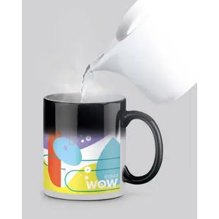 WOW Keramikbecher 350 ml mit thermosensitiver Glasur in Schwarz – Magisches Trinkerlebnis TK Gruppe® Grosshandel 