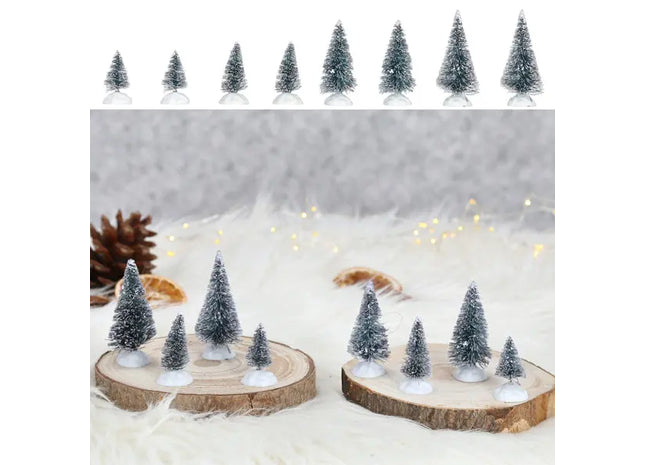 Weihnachtswichtel mit Tannenbäumen, 8er Set, Höhen 4-7,5 cm TK Gruppe® Grosshandel 