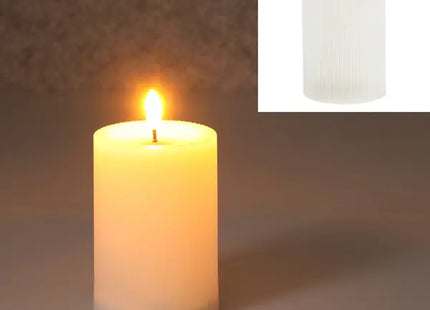 Weiße LED Kerze mit Rillenmuster, Klein, Stimmungsvolle Beleuchtung, 7,5x10 cm TK Gruppe® Grosshandel 
