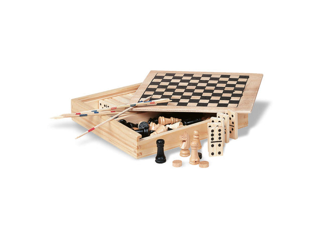 Spiele in Holzbox