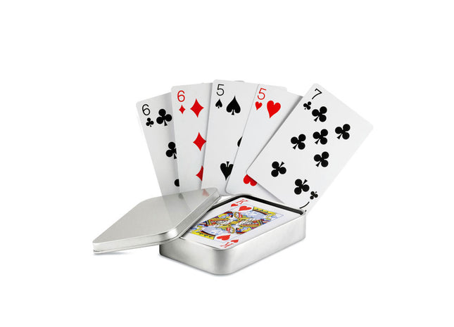 Spielkarten in Blechdose