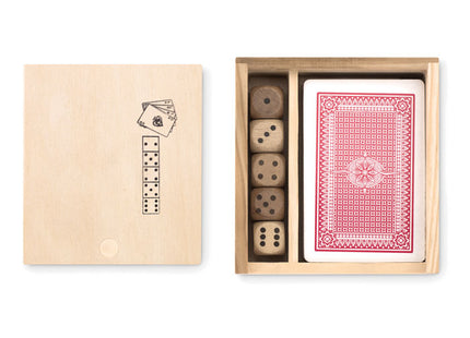 Karten und Würfel in der Box