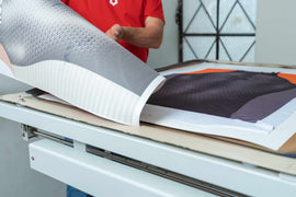 Siebdruck Verfahren Textilien flache Oberflächen